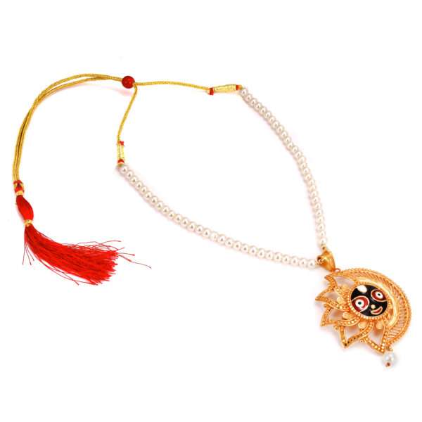 Gold plated pendent set