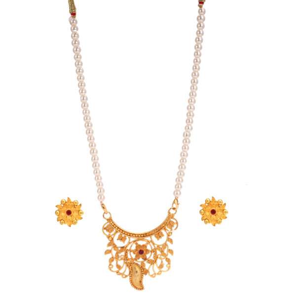 Gold plated pendent set